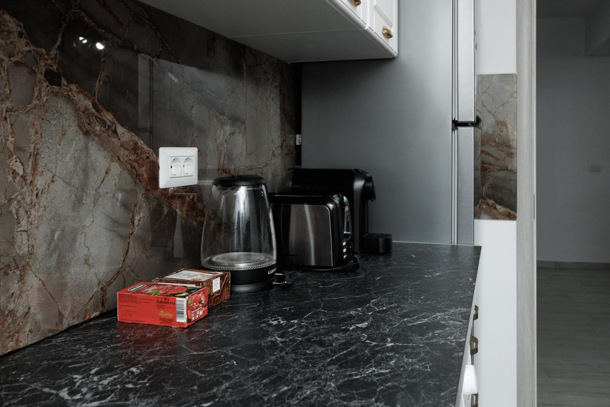 Exclusive Ultracentral Apartments And Studios #Enescu#Universitatii#Suceava Extérieur photo