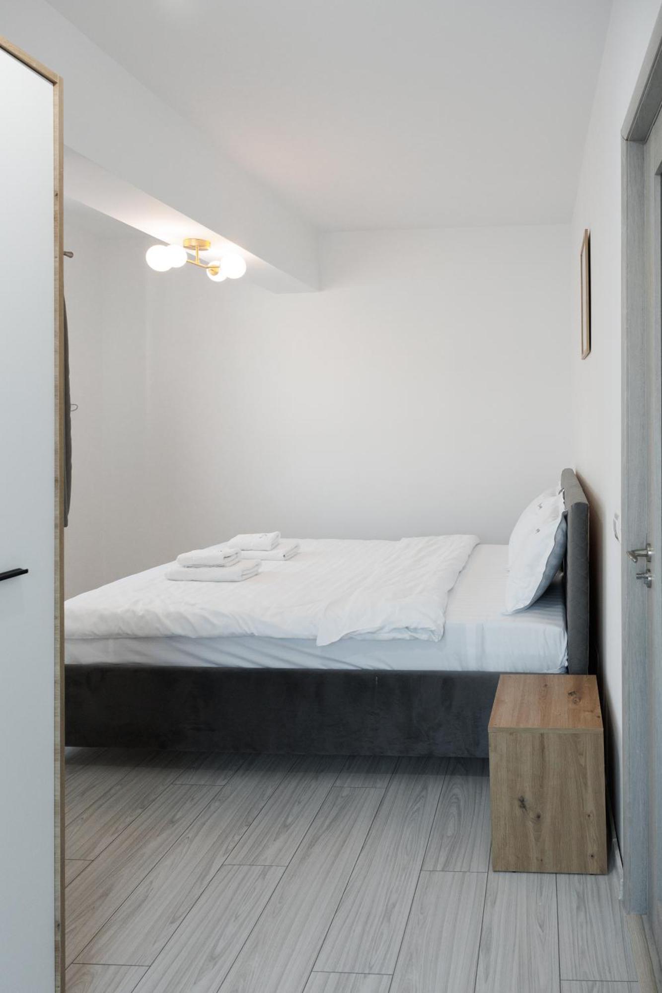 Exclusive Ultracentral Apartments And Studios #Enescu#Universitatii#Suceava Extérieur photo