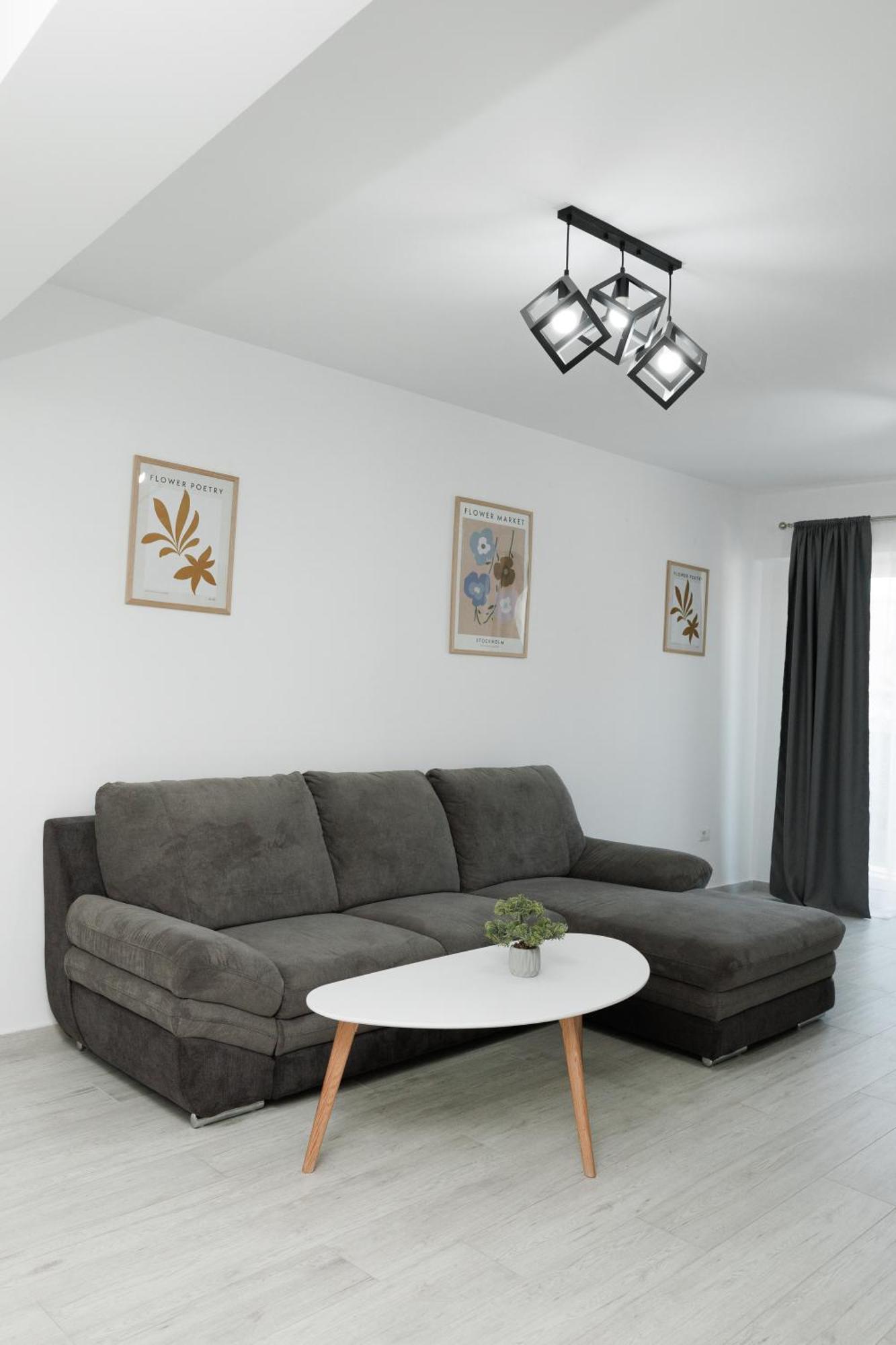 Exclusive Ultracentral Apartments And Studios #Enescu#Universitatii#Suceava Extérieur photo