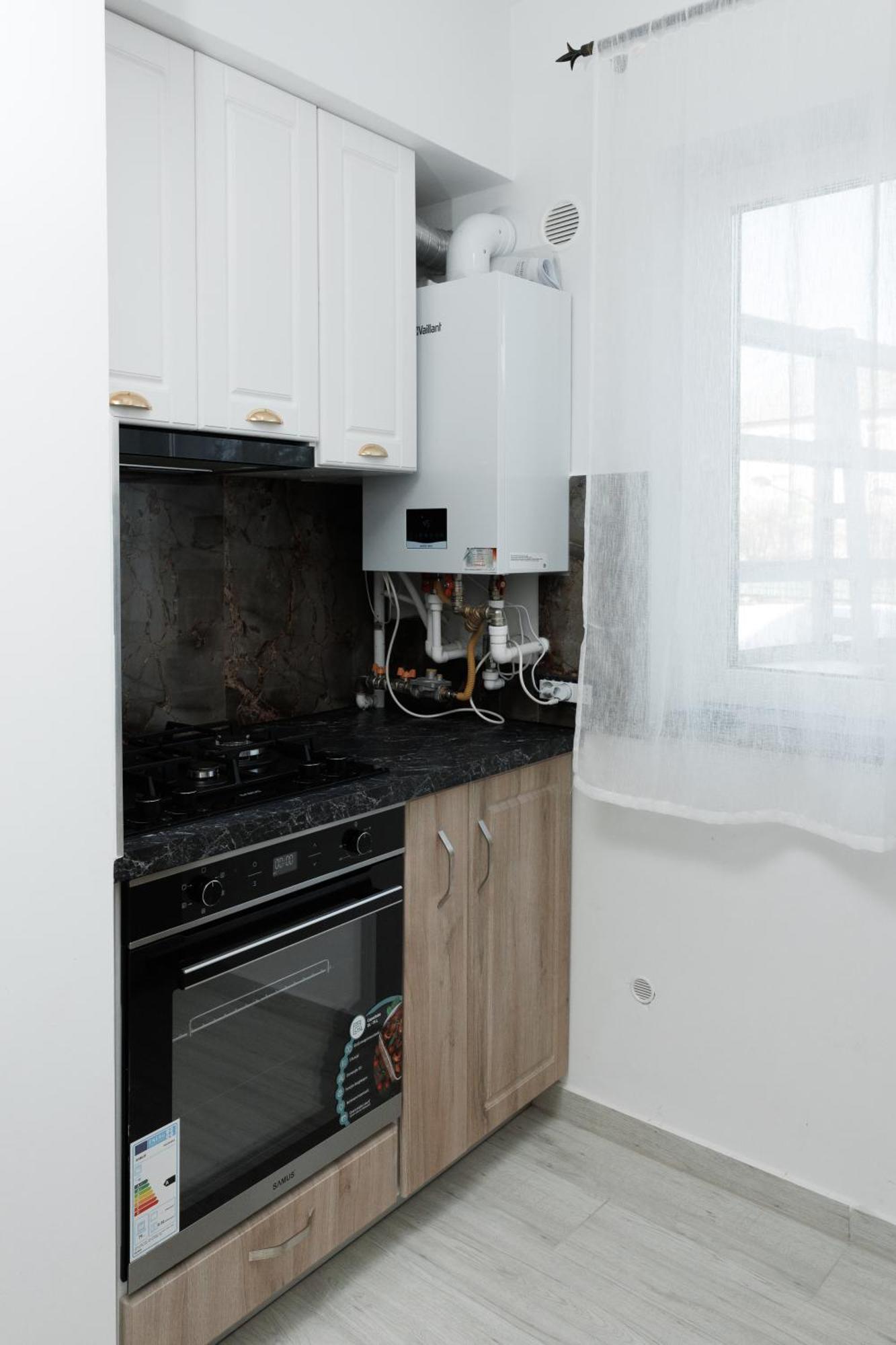 Exclusive Ultracentral Apartments And Studios #Enescu#Universitatii#Suceava Extérieur photo