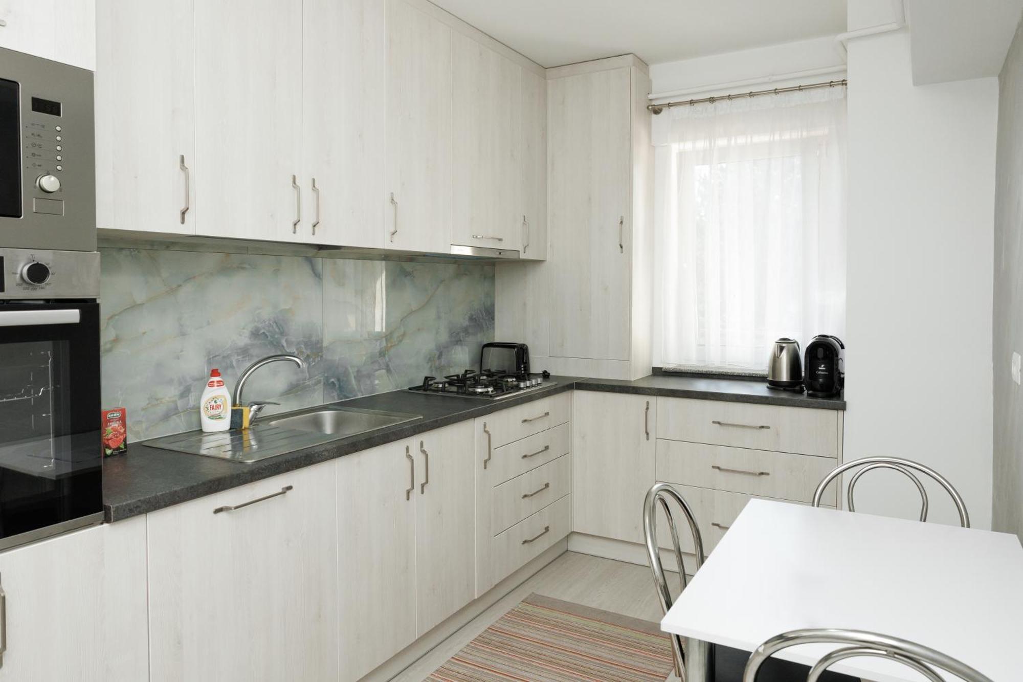 Exclusive Ultracentral Apartments And Studios #Enescu#Universitatii#Suceava Extérieur photo